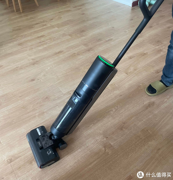 快来看(用了扫地机器人还要拖地吗)有扫地机器人还需要拖地吗,(图2) 快来看(用了扫地机器人还要拖地吗)有扫地机器人还需要拖地吗,(图2)