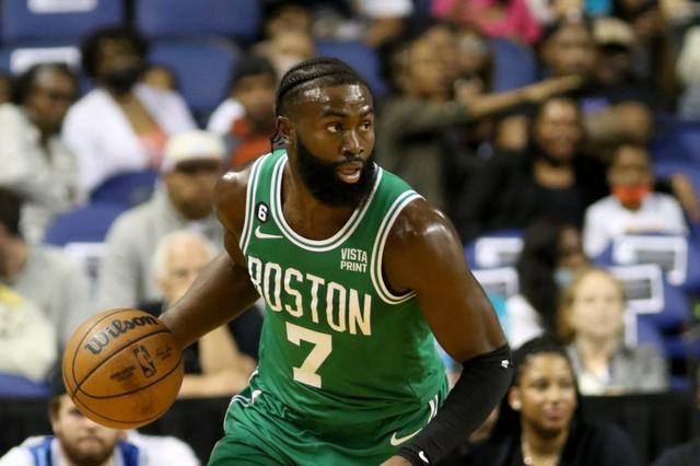 拒绝连败!阵容深度冠绝联盟,主控卫两大数据领跑迎来蜕变1 拒绝连败!阵容深度冠绝联盟,主控卫两大数据领跑迎来蜕变