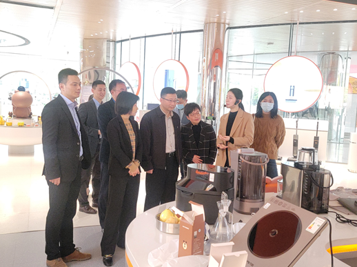 九阳获杭州市“放心消费教育基地”金名片