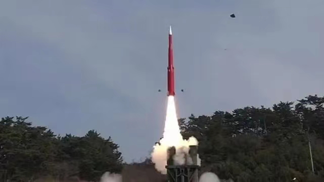 L-SAM远程导弹防御系统的反导拦截弹首次公开。