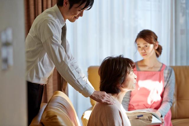 帮儿子带娃和帮女儿带娃,哪个更吃力不讨好?过来人的回答挺扎心休闲区蓝鸢梦想 - Www.slyday.coM 帮儿子带娃和帮女儿带娃,哪个更吃力不讨好?过来人的回答挺扎心休闲区蓝鸢梦想 - Www.slyday.coM