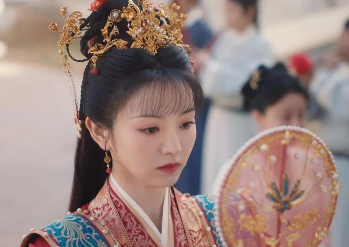 《卿卿日常》女主田曦薇和这位小姐姐也太像了吧休闲区蓝鸢梦想 - Www.slyday.coM