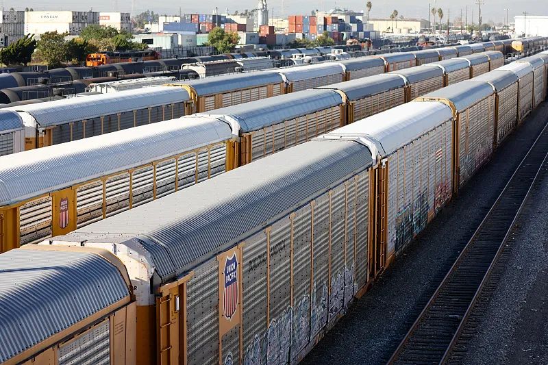 “拜登在背后捅了一刀” “拜登在背后捅了一刀”