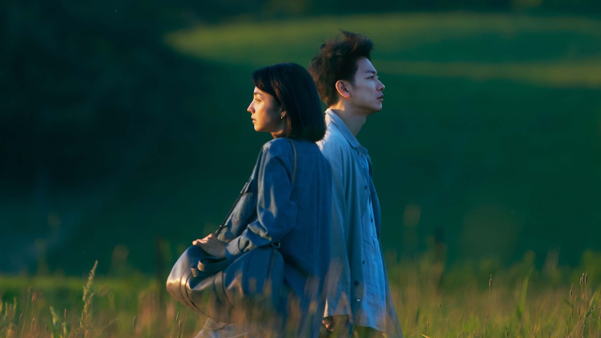 两条故事线由两组演员分别饰演:满岛光和佐藤健(上图),八木莉可子和木户大圣(下图)