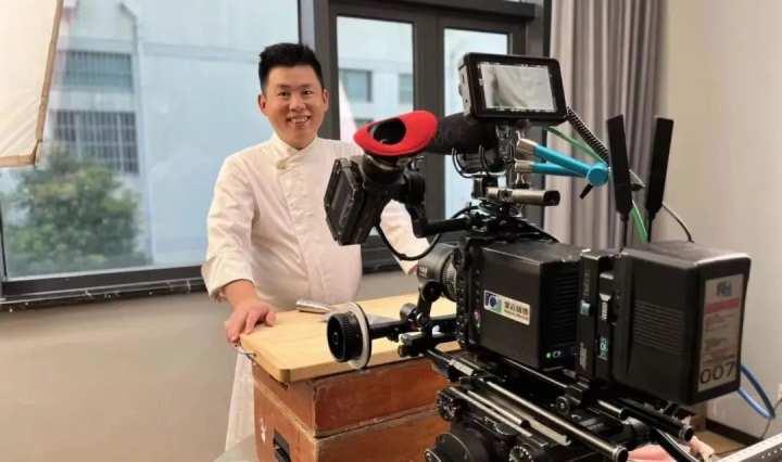 这家菜场里5元一颗的鱼圆太豪华,老板说,都是为了参加比赛休闲区蓝鸢梦想 - Www.slyday.coM 这家菜场里5元一颗的鱼圆太豪华,老板说,都是为了参加比赛休闲区蓝鸢梦想 - Www.slyday.coM