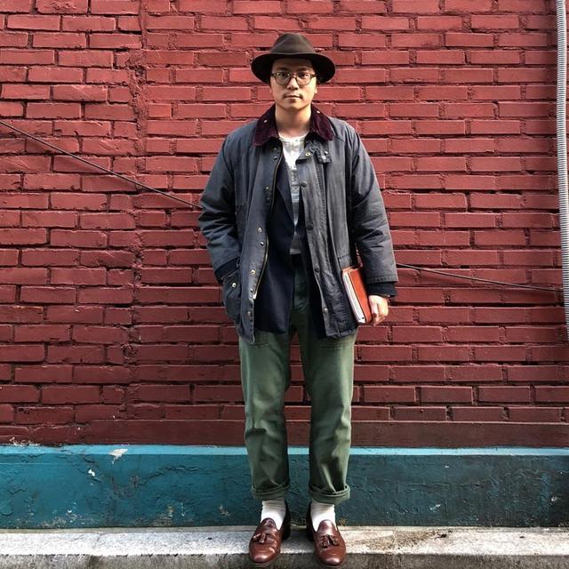 建议中年男人:冬天多穿Barbour外套,一看就是“有钱人”的感觉休闲区蓝鸢梦想 - Www.slyday.coM 建议中年男人:冬天多穿Barbour外套,一看就是“有钱人”的感觉休闲区蓝鸢梦想 - Www.slyday.coM