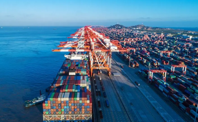 总价值50亿卢布,中俄签订合作大单,中企将在俄滨海地区发展农业休闲区蓝鸢梦想 - Www.slyday.coM 总价值50亿卢布,中俄签订合作大单,中企将在俄滨海地区发展农业休闲区蓝鸢梦想 - Www.slyday.coM