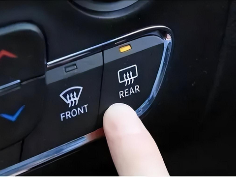 汽车入冬保养需注意，三大误区需避开