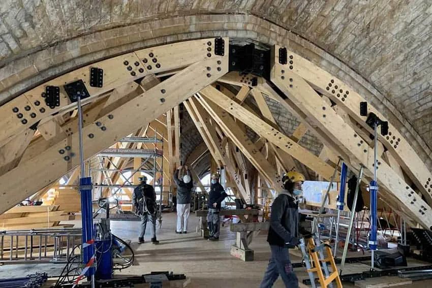 被大火烧毁的巴黎圣母院，修得怎么样了？