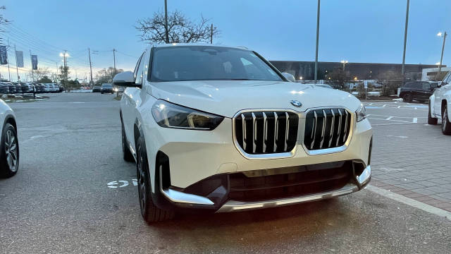 高级！全新宝马X1已就位，轴距增至2802mm，2.0T204马力8AT