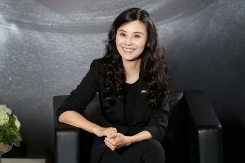 毛京波的优异战绩毋庸置疑，运营传奇能否再次上演？