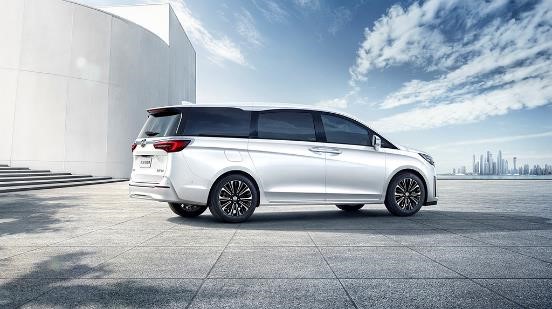 别克GL8 ES陆尊和悦版,助力高品质生活2 别克GL8 ES陆尊和悦版,助力高品质生活