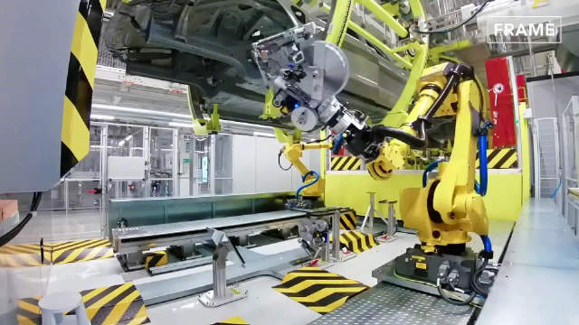 “走进工厂”，这次看看保时捷Taycan是如何生产出来的！