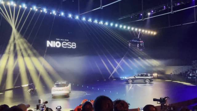 蔚来全新ES8来啦！