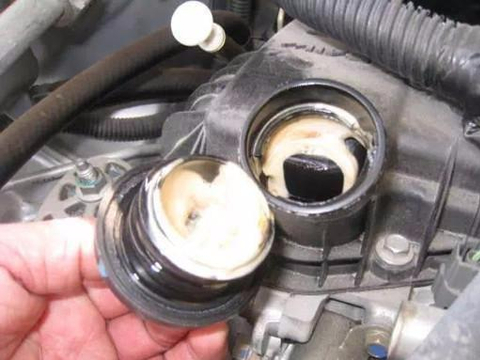 汽车正常不开可以停放几天？有啥不良后果