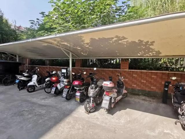 老小区焕发新活力!宝山这个社区的工作心法入选上海社区新型基础设施建设试点案例6 老小区焕发新活力!宝山这个社区的工作心法入选上海社区新型基础设施建设试点案例