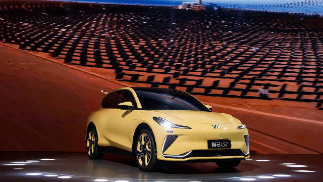 昨天，我们聊了广州车展的四款新车，分别是蓝山DHT-PHEV……