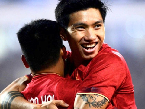 国足怕吗？东南亚杯四强出炉：泰国越南强势，马来西亚4-1突围 – 新浪