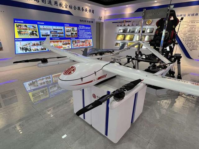 无人机展示台。上海金山区委宣传部供图