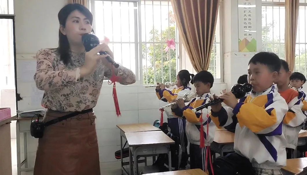 葫芦丝进课堂