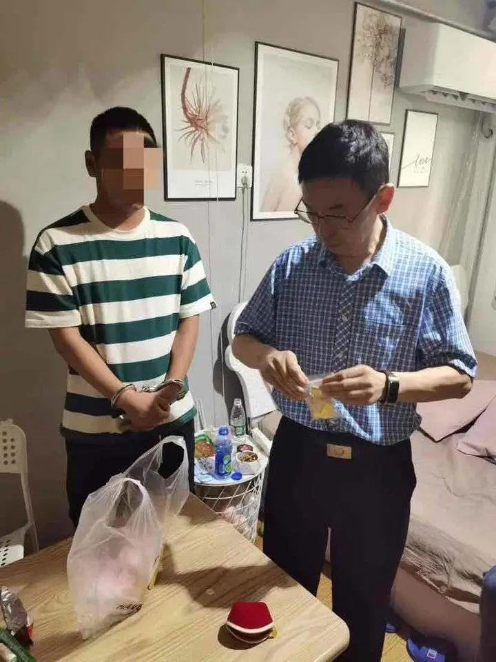 万万没想到(济南收黄金的门店)济南收黄金的地方在哪里,(图7) 万万没想到(济南收黄金的门店)济南收黄金的地方在哪里,(图7)