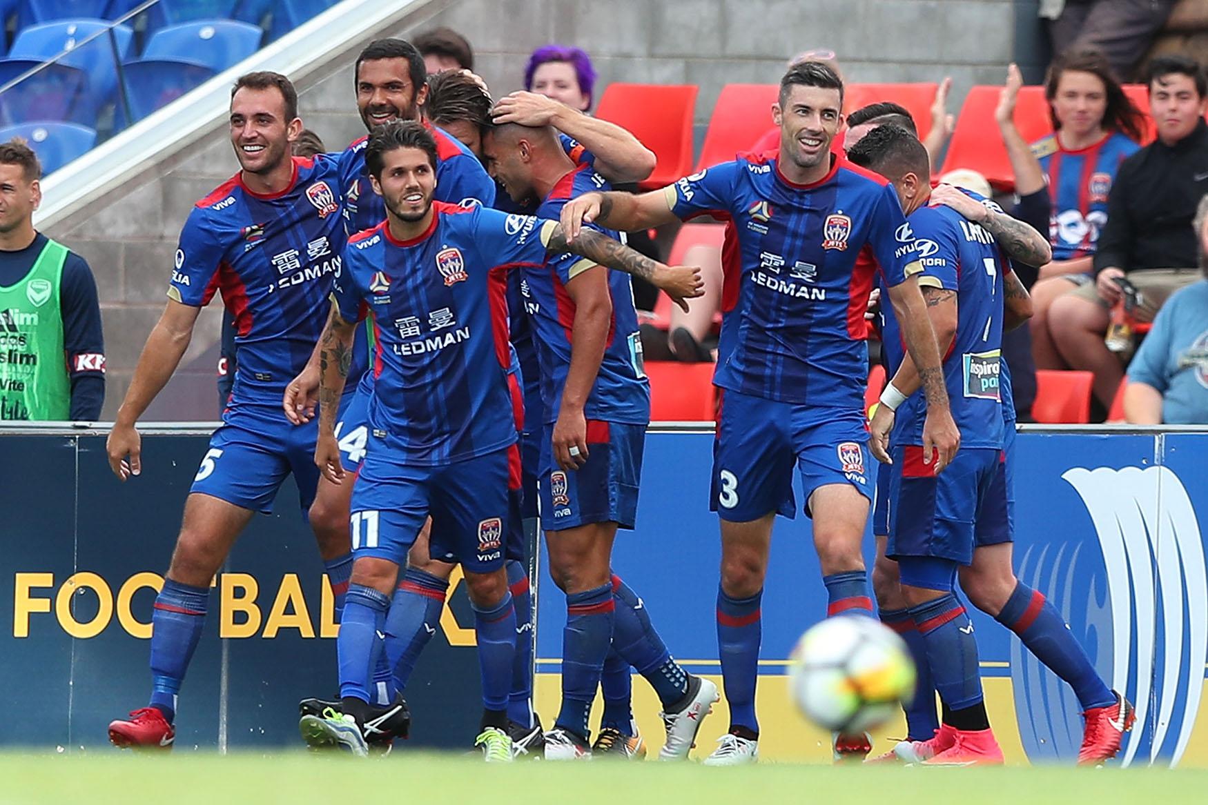 澳洲甲:麦克阿瑟FC VS 纽卡斯尔喷气机