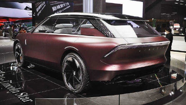 在本次车展上林肯发布了全新的概念车Star