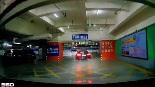 特斯拉这波操作看的有点懵