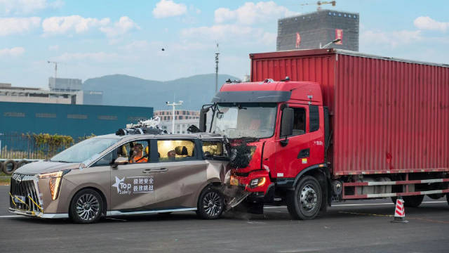 如今MPV都这么卷了吗？