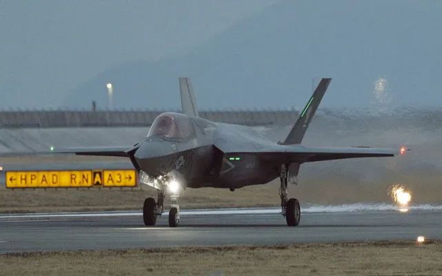 F-35战斗机 图源:视觉中国