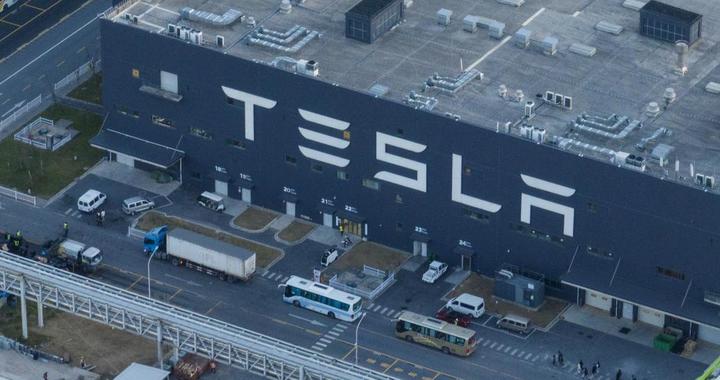 崔东树：特斯拉降价短期内不会引发车企跟随，春节后或有降价