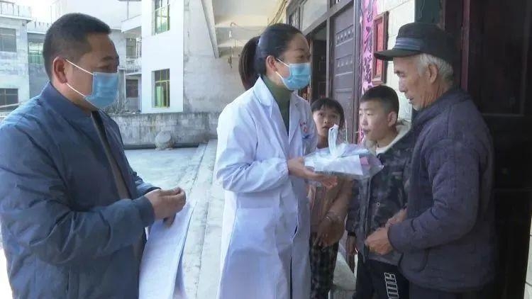 详细阅读:临近春节,这些地方织密农村防疫网 临近春节,这些地方织密农村防疫网