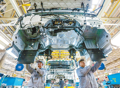 新兴产业发展壮大