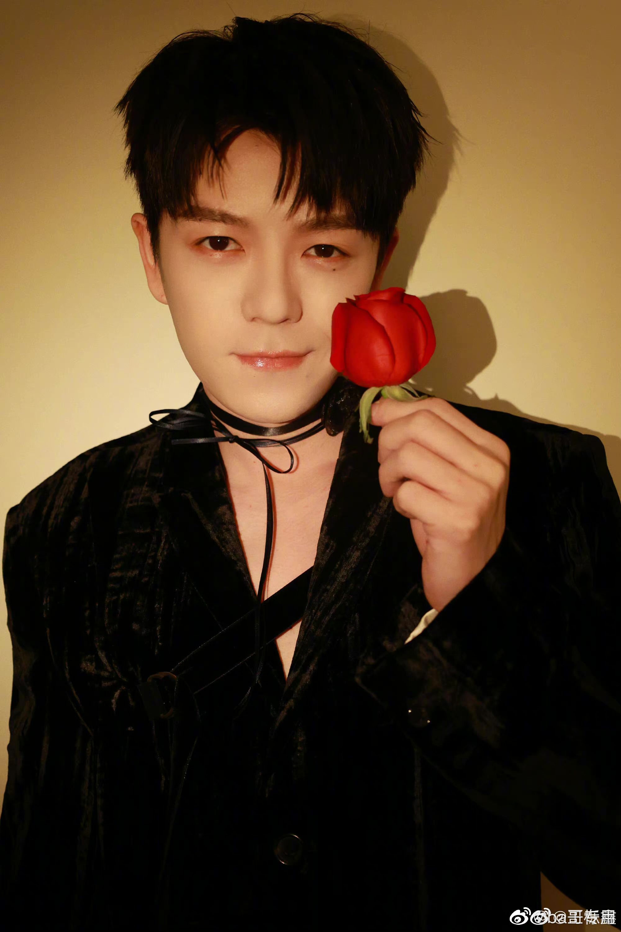 王栎鑫一起又看流星雨角色 饰演和扮演区别解析