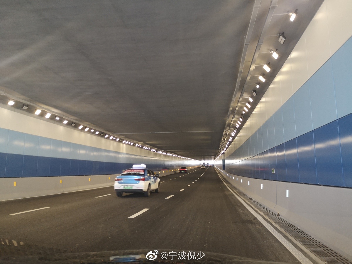 耀世平台-耀世注册-耀世登录(开个体彩中心需要多少钱)宁波钱湖路下穿隧道开通 ,中心城区这个路口拥堵有望缓解,