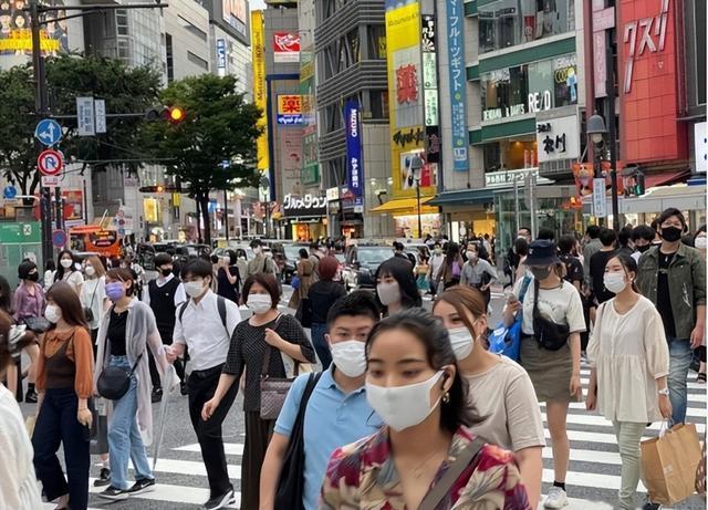 日本一个月新冠死亡逾万人,第八波疫情为何突然凶险?休闲区蓝鸢梦想 - Www.slyday.coM 日本一个月新冠死亡逾万人,第八波疫情为何突然凶险?休闲区蓝鸢梦想 - Www.slyday.coM