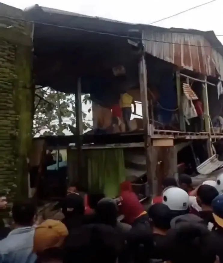 印尼两少年诱骗杀害小学生:想卖他的器官,却不知道怎么卖??!休闲区蓝鸢梦想 - Www.slyday.coM 印尼两少年诱骗杀害小学生:想卖他的器官,却不知道怎么卖??!休闲区蓝鸢梦想 - Www.slyday.coM