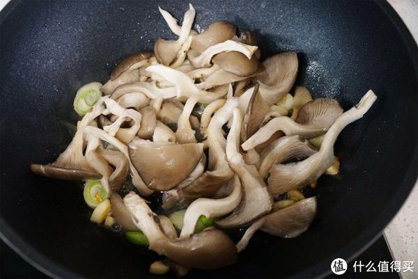 腊月二十五,推磨做豆腐,兔年推荐5种豆腐做法,上桌就是好菜休闲区蓝鸢梦想 - Www.slyday.coM 腊月二十五,推磨做豆腐,兔年推荐5种豆腐做法,上桌就是好菜休闲区蓝鸢梦想 - Www.slyday.coM