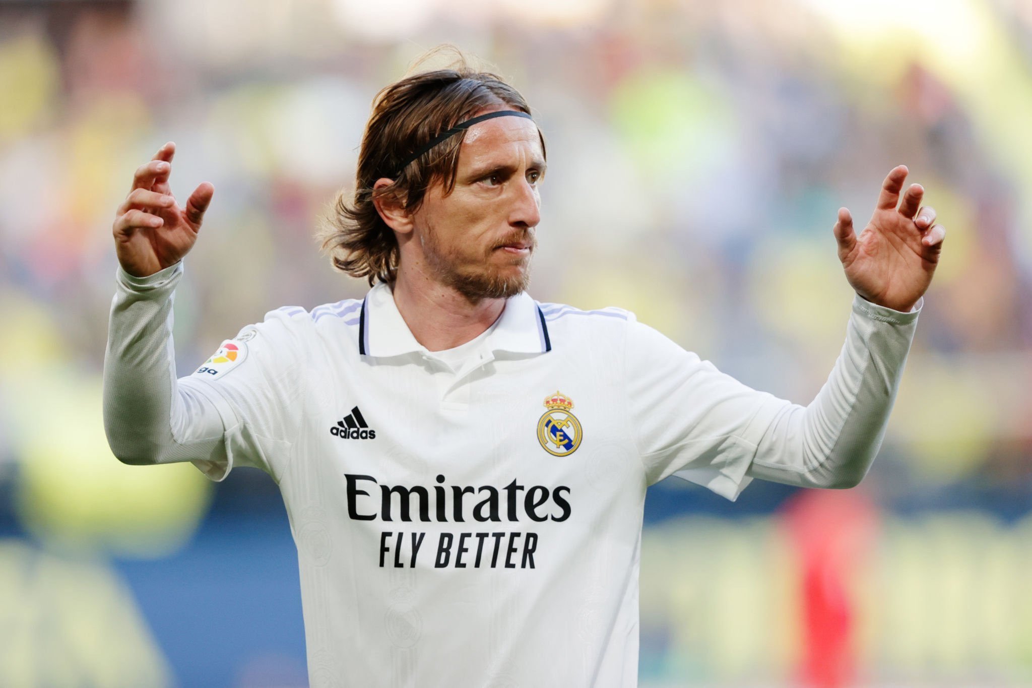 皇马官方宣布签下新星贝林厄姆 转会费高达1.03亿欧元