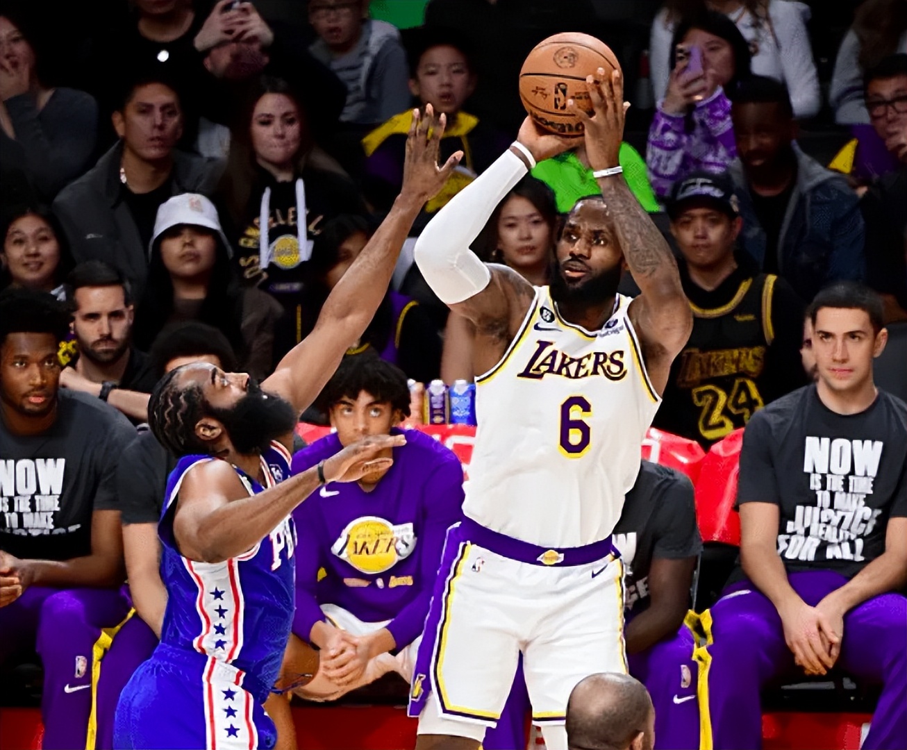 詹姆斯哈登与克里斯保罗的休城搭档为何最终分道扬镳