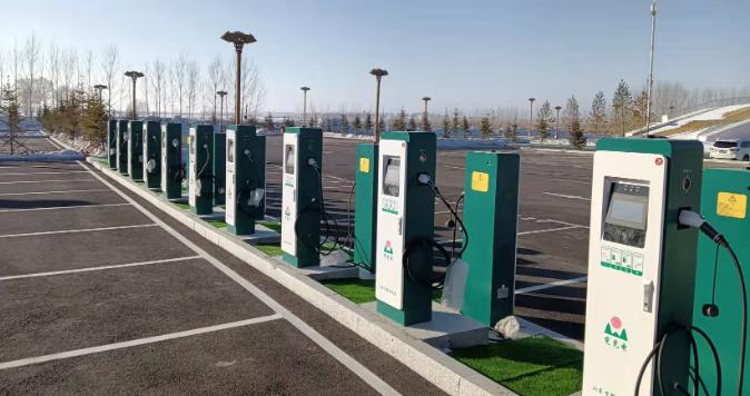 太原代表团8名省人大代表联名提建议 我省应出台办法为充电桩建设管理“续航”