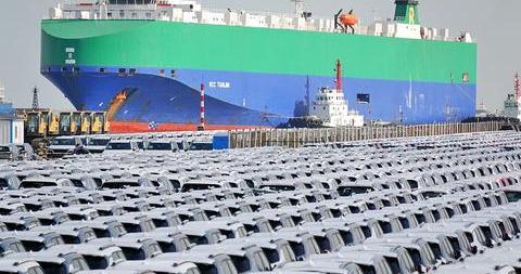 中国汽车出口去年同比增长54.4%，跃居世界第二