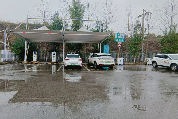 重庆对移动充电桩全面升级 保障市民春节出行