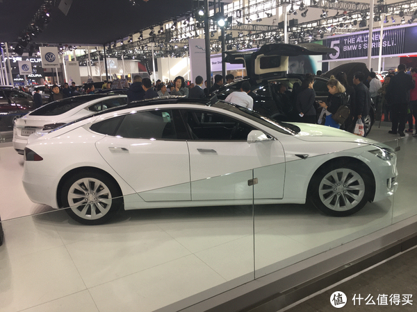 理性分析，降价数万元后的特斯拉能买吗？