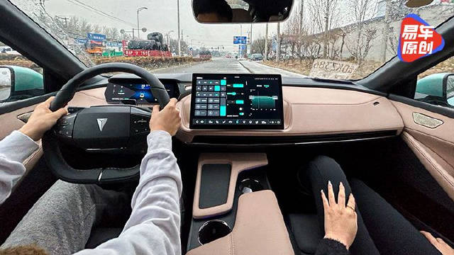 20w内最具期待值纯电之作 FOR 第一视角 深蓝SL03 515km纯电版