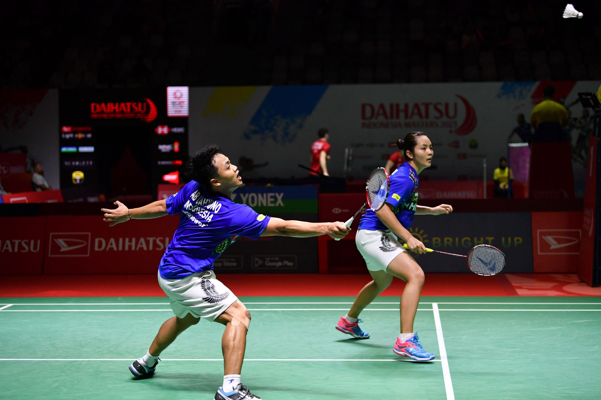 2023年印尼羽毛球公开赛，王祉怡19-21、20-22不敌金佳恩，止步次轮。