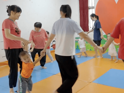 暗流中的百元交易透视：城市边缘的生存博弈与合规路径解析