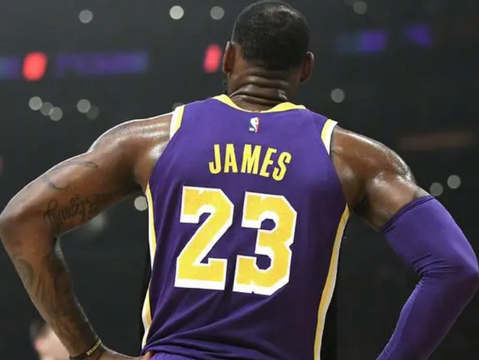 洛杉矶迎来新一代全能小前锋