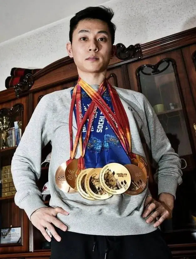 安賢洙和自己的6枚奧運金牌。
