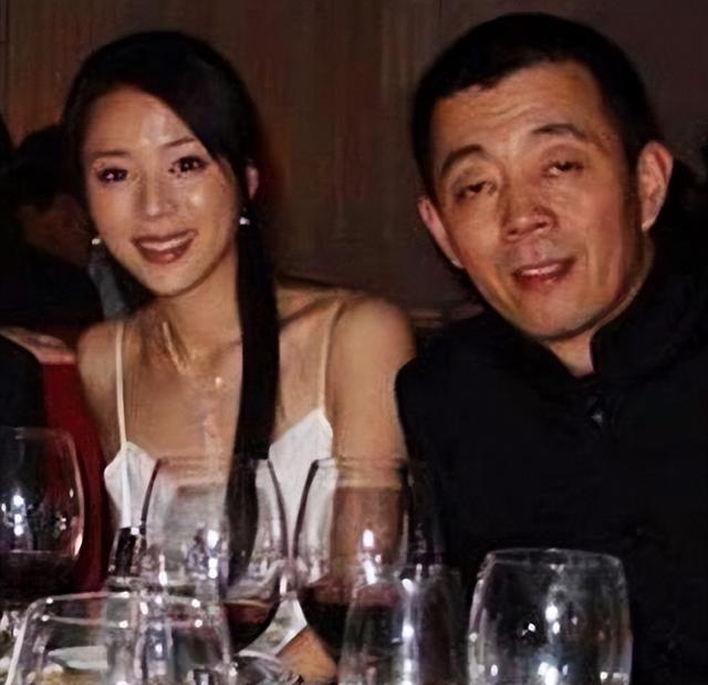 杨幂又陷入丑闻,泼在她身上的脏水,揭露娱乐圈看破不说破的秘密